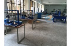 机器制作与设想实训室